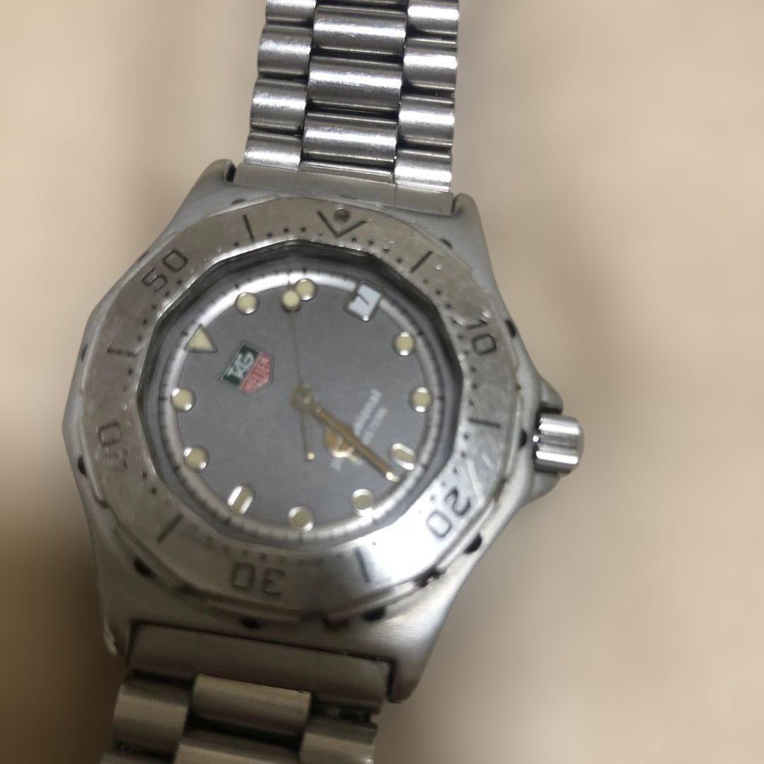 Used TAG Heuer quartz watch 200m waterproof
