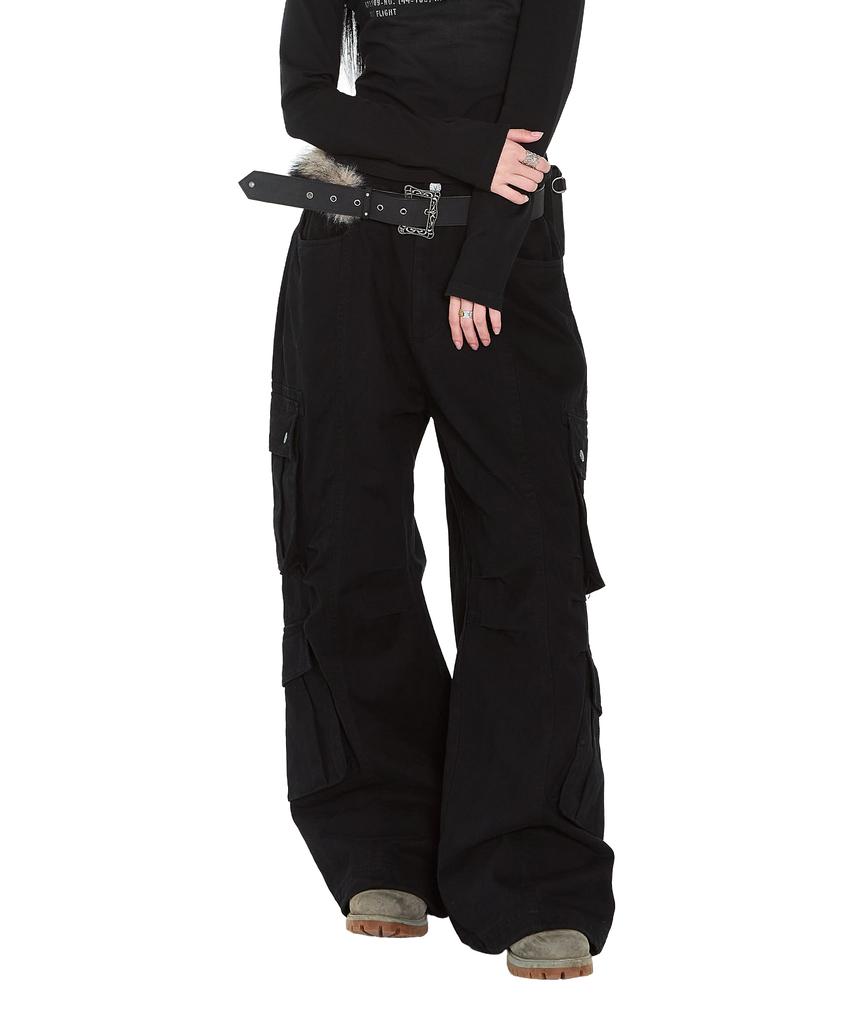 AAKAM Knee Pin-Tuck Double Pocket Cargo Pants (Black)