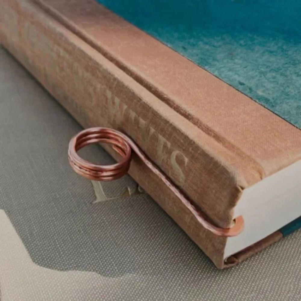 Exquisite Ring Bookmark Creative Thumb Book Page Holder Funny Metal Book Holder  Gift
