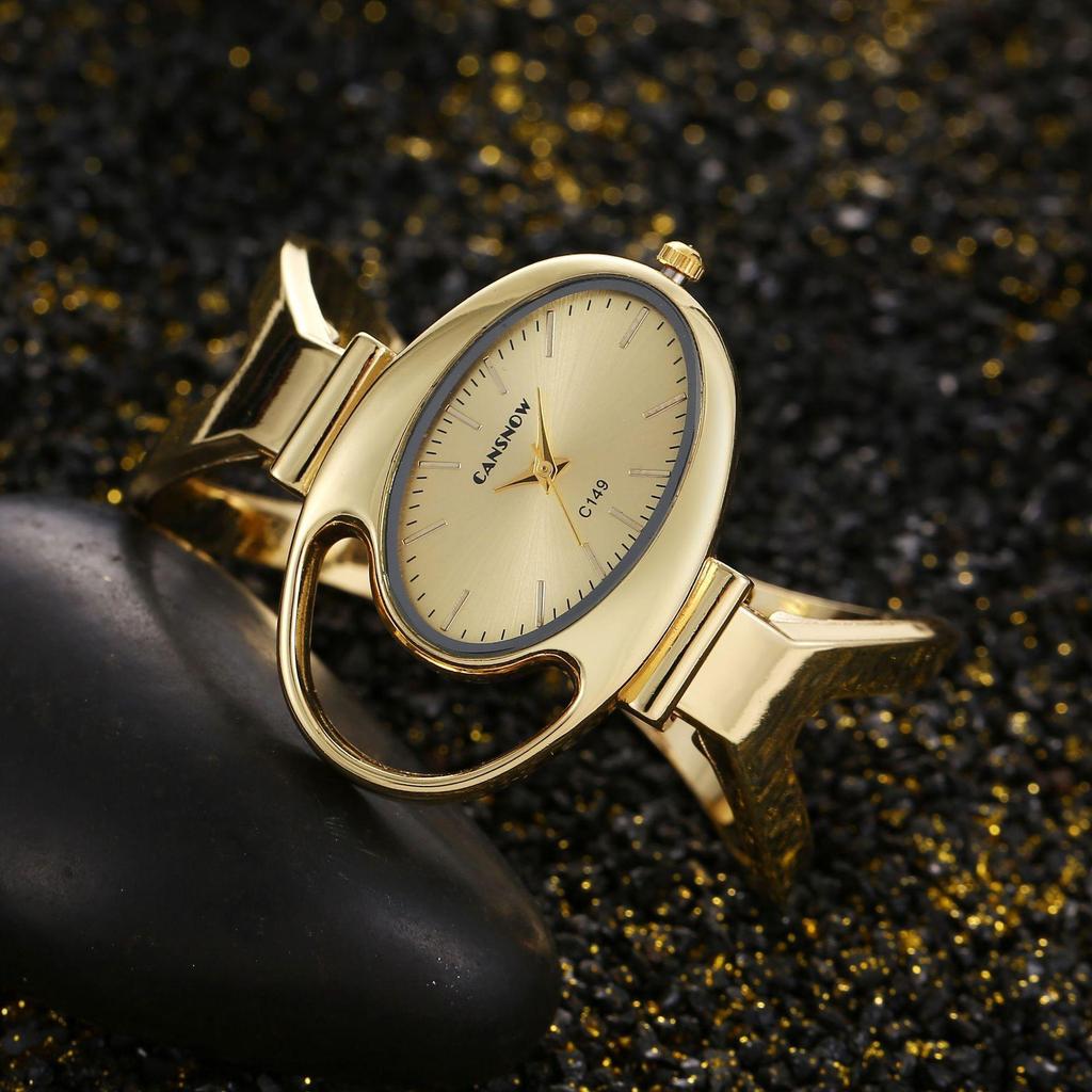 Luxury Fashion Watch For Women Steel Band Light Bracelet Version Creative Oval shaped watch Student Quartz Wristwatches Clock Gift