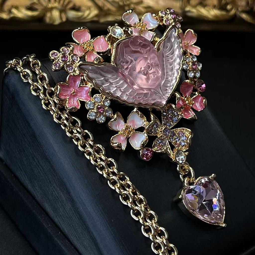 KF Vintage Sleeping Angel Pendant Love Earnail Enamel Craftsmanship Pink Flower Crystal Relief Necklace