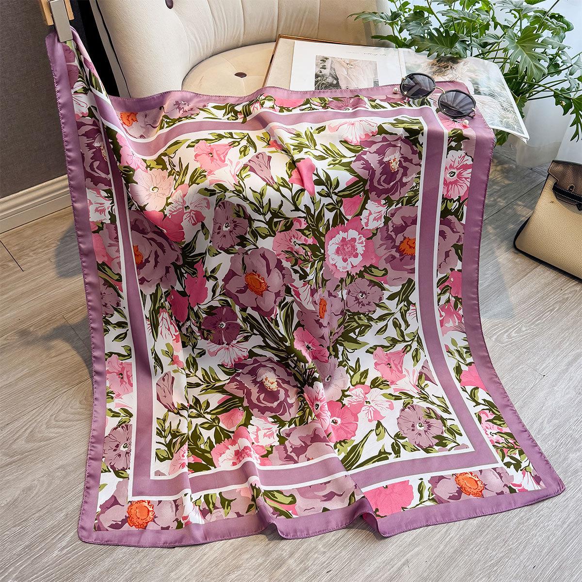 

Япония и Корея Платок с цветочным принтом Подарок на День матери Легкая роскошь Ретро Темперамент Новый Шелковый атласный Длинный шарф 90*90 фиолетовый