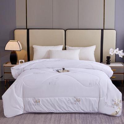 Plover All-Season Polyester Fiber Quilt