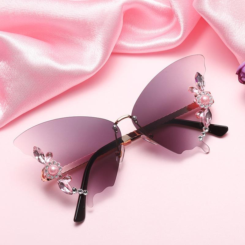 The Dance Party Butterfly Shape Diamond-inlaid Frameless Sunglasses Women Exaggerated Sunglasses Women Round Face Big Face