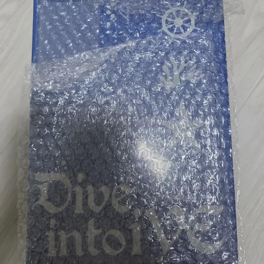 

Ive Fanclub 4th Season Kit Sell