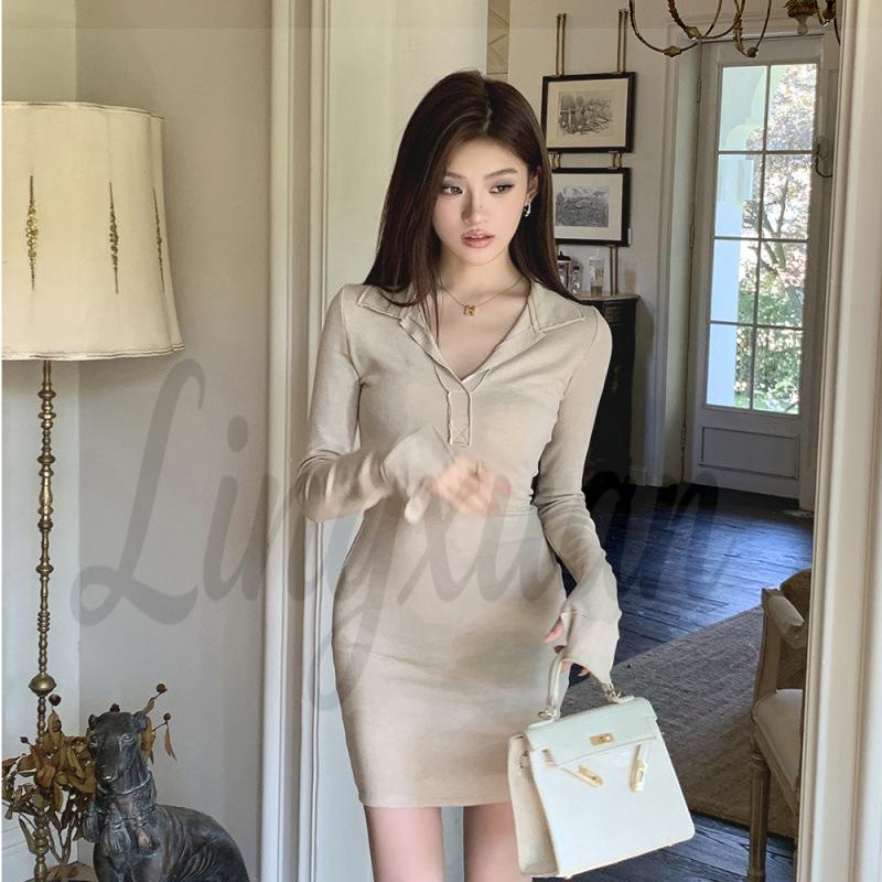 2026 Autumn/Winter V-Neck Slimming Long-Sleeve Dress: Feminine Hip-Hugging Short Skirt