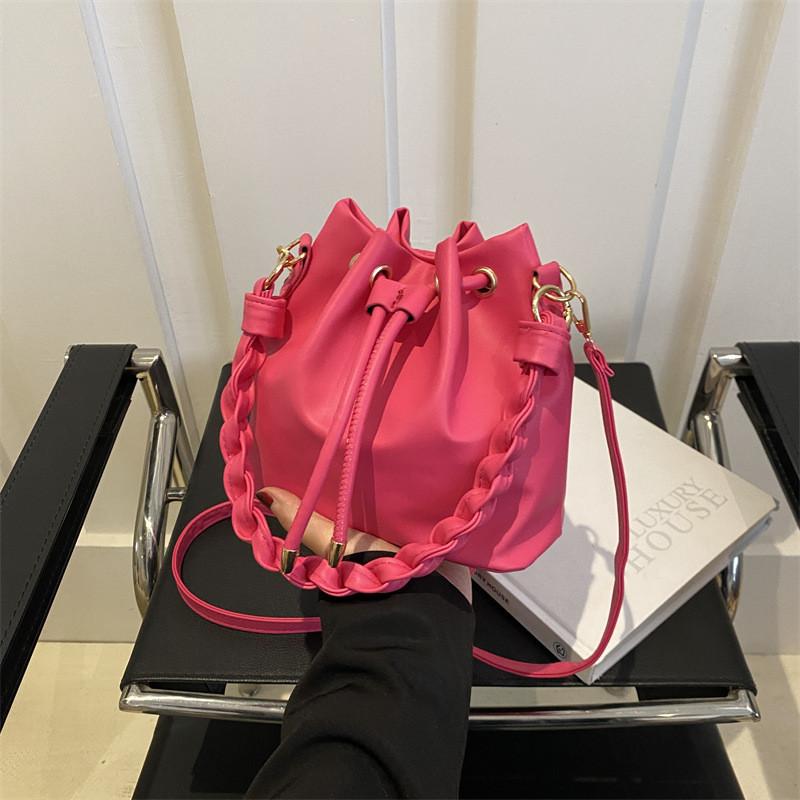 Fashionable Pu Leather Bucket Bag For Women Trendy Spring Summer Shoulder Bag