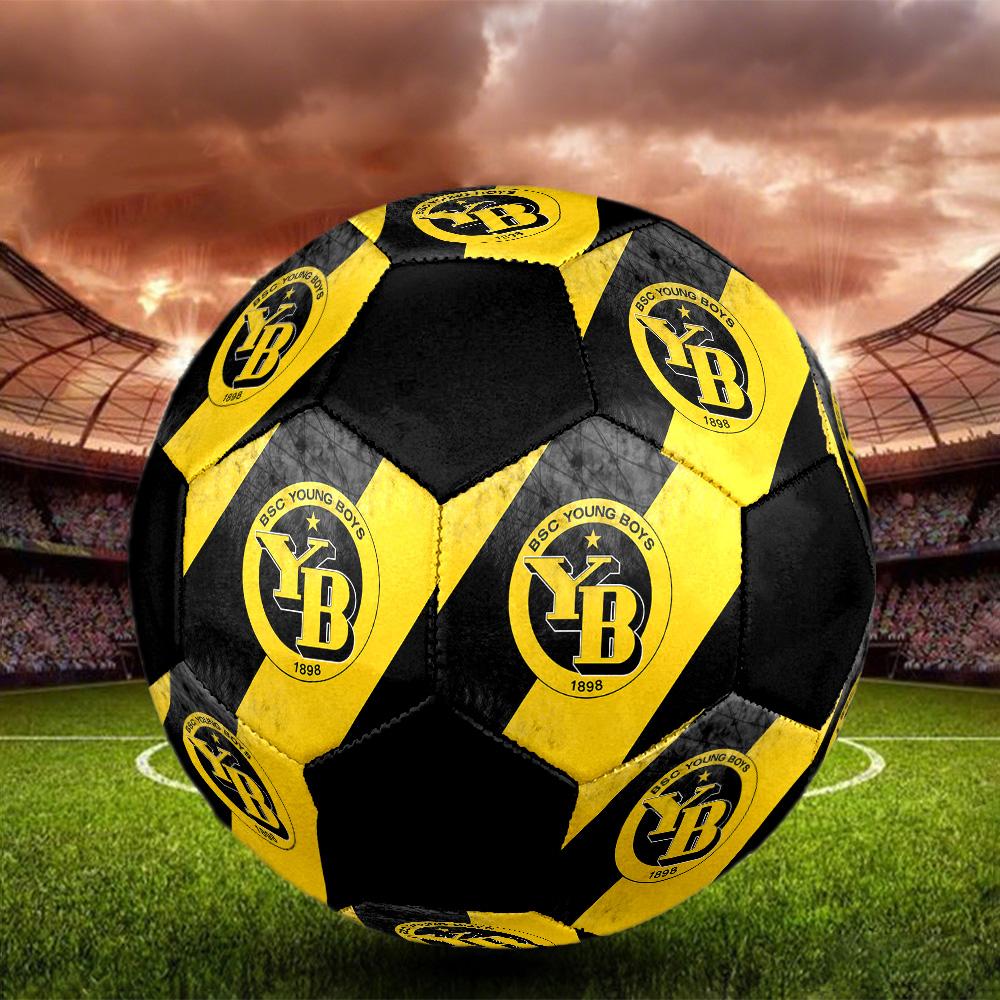 BSC Young Boys Pallone da Calcio Colorato Per Tutte le Età Cucito a Macchina PVC Pronto per la Competizione Resistente Ad Alto Rimbalzo.TAGLIA5