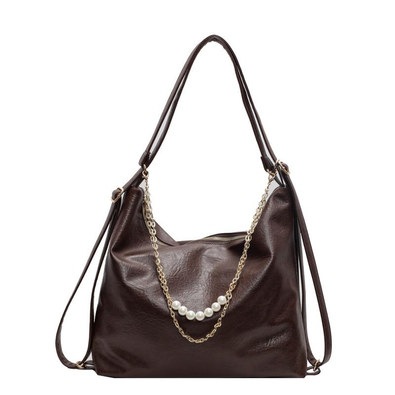 Simple large-capacity bag women's autumn and winter new shoulder bag casual soft surface commuting texture fashionable backpack