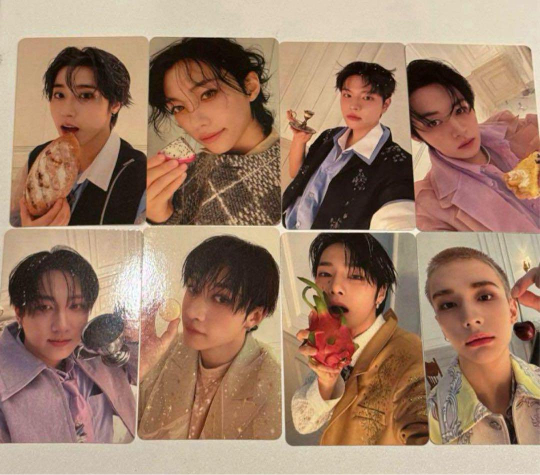 

[USED] stray kids hollow limited edition trading card set of 8