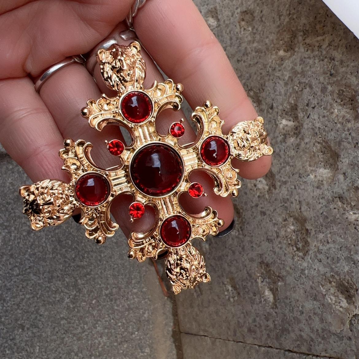 

Винтажная женская мужская брошь в форме креста с жемчугом, кристаллами, в стиле барокко, значки, ретро, дворцовая подвеска, дамская, для банкета, вечеринки, булавка, аксессуары, подарок