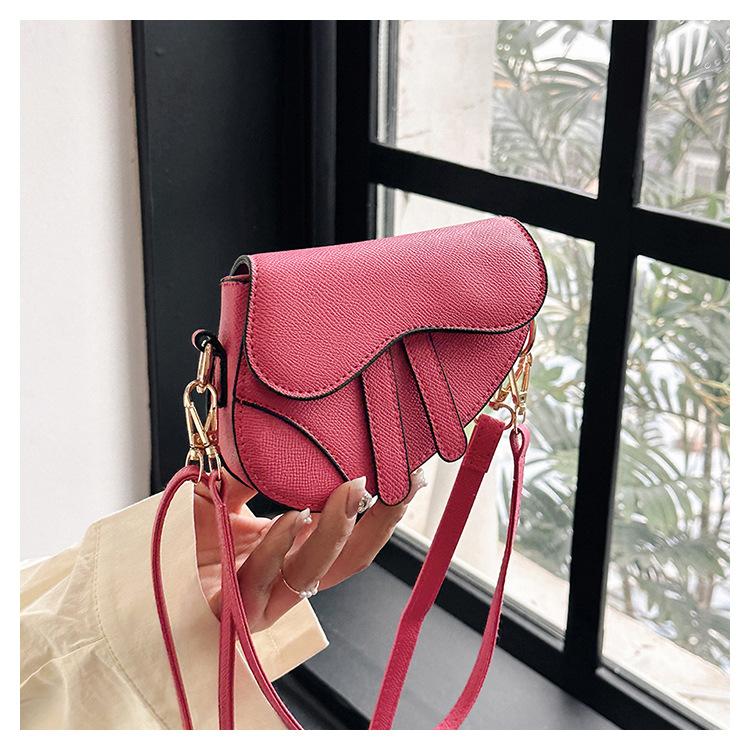 Torba siodłowa Minimalistyczna na ramię Crossbody Modna Damska Torebka ze sztucznej skóry CLE