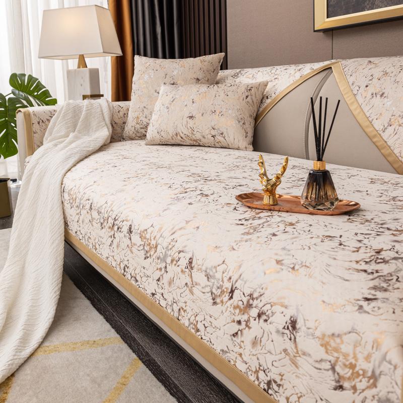 Голландский бархатный узор с позолоченным рисунком чехлы для диванов полотенце противоскользящая защита для дивана чехол для дивана одеяло для гостиной желтый край 70x150cm бежевый 2060₽