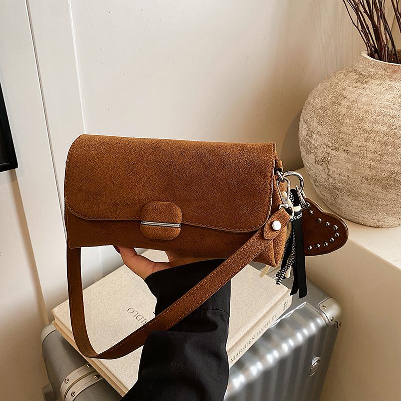 

Retro Suede Small Bag for Women New Commute Versatile Crossbody Bags Single Shoulder Underarm Pouch Square Handbags with Pendant Mini(Max Length<20cm)