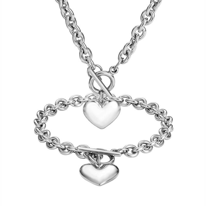

Simple and Trendy OT Snap-on Glossy Smooth Stainless Steel Heart Pendant Necklace and Bracelet for Both Men and Women bracelet+necklace