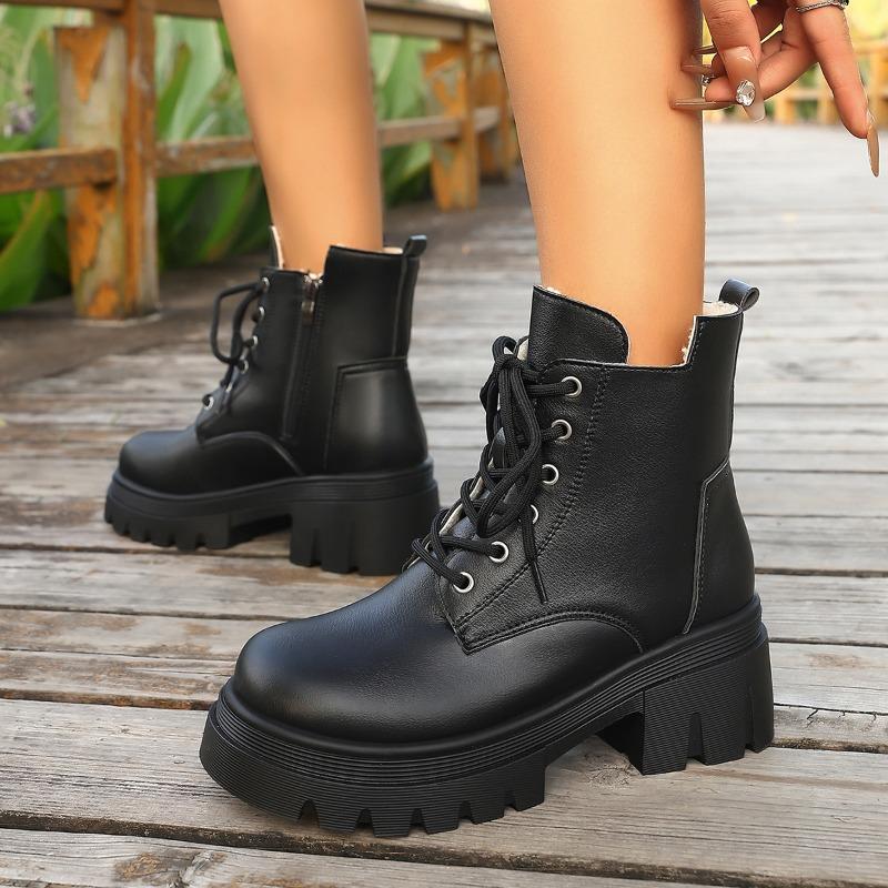 Martin boots women's winter new fashion velvet thick-soled heightening locomotive small short boots