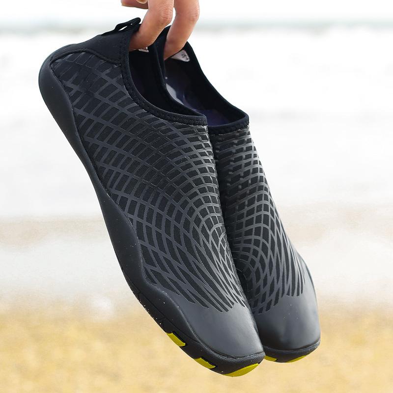 Outdoor Wading Shoes Quick-drying Breathable Couple Swimming Shoes Beach Surfing Diving Hiking Men's And Women's Water Shoes