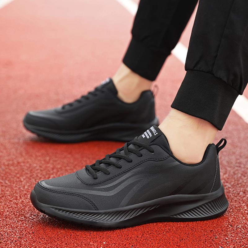 Fashion Mens Sneakers Lightweight Running Shoes New Breathable Non-slip Casual Leather Lace Up Soft Men Walking Outdoor Tennis Shoe