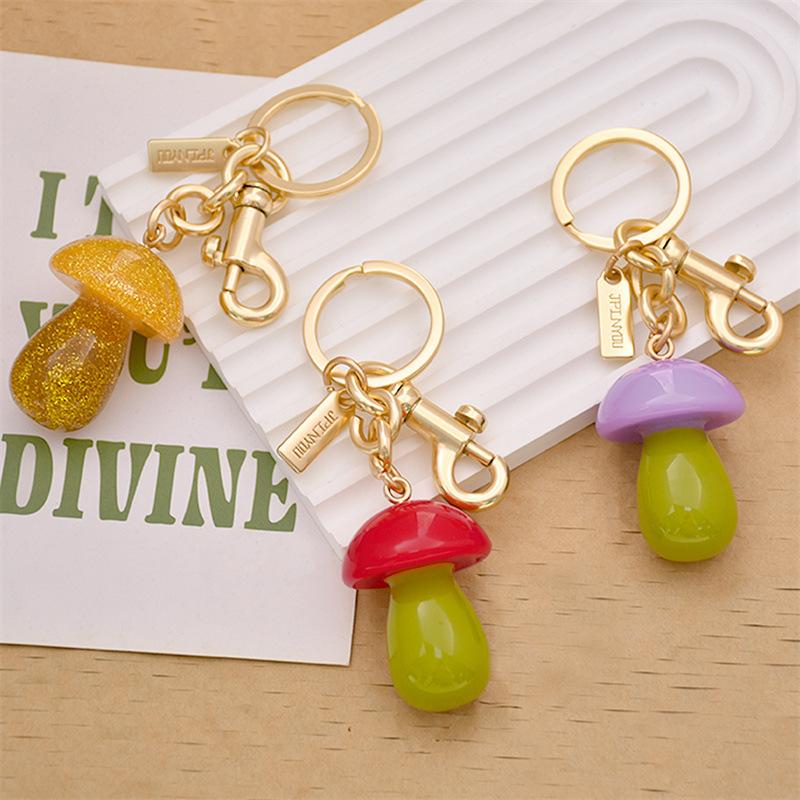 Fat Mushroom Keychain Bag Pendant, Women'S Bag Accessory, Exquisite Car Keychain Pendant