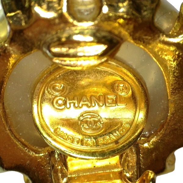 Chanel Large Elegant Earring Gold Plated Gold Women Used