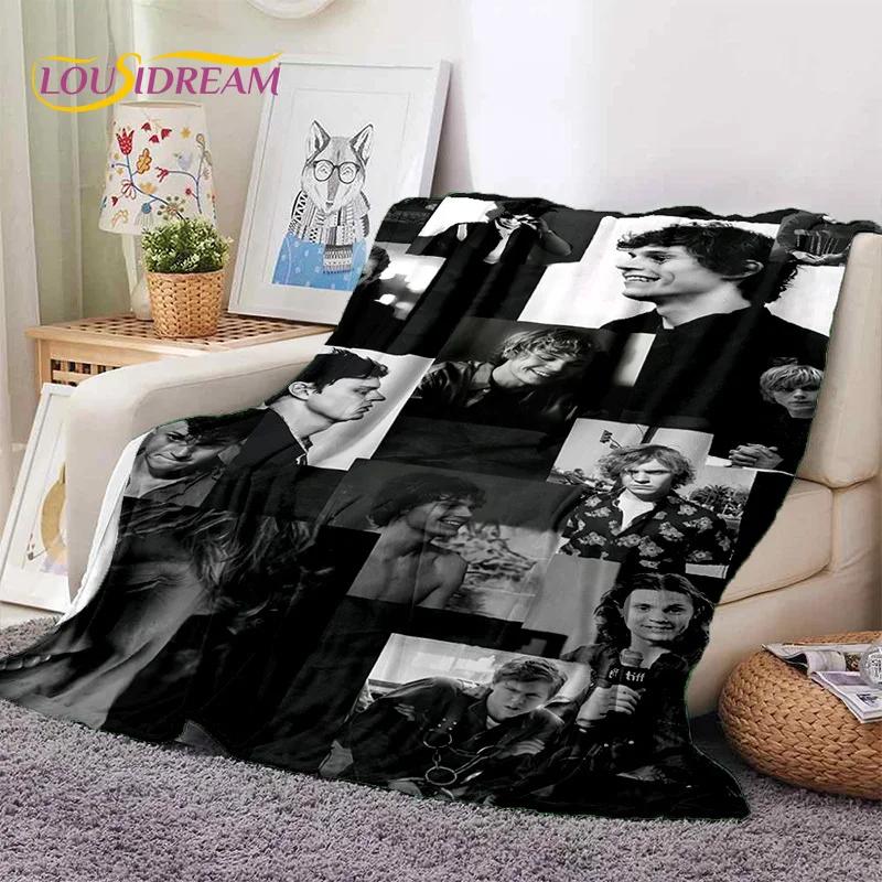 Latest Cute Evan Peters TV Actor Soft Flannel Blankets,Throw Blanket Comfortable Blanket for Picnic Beds Sofa Home Bedroom 013