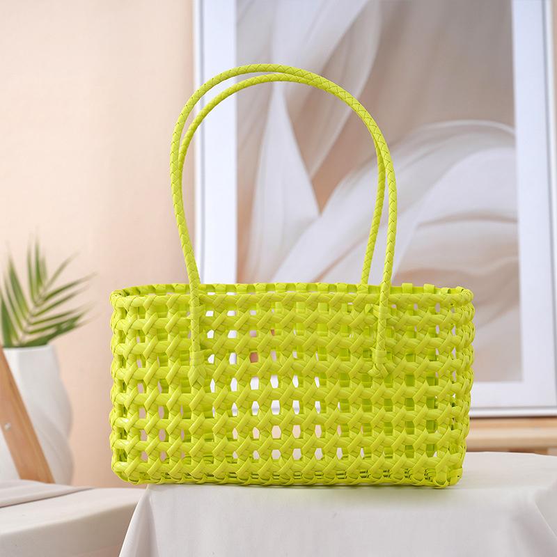 Handgefertigte Plastik-Hohlgeflecht-Tasche Landhausstil Große Kapazität Strand-Tragetasche Eimer-Tasche Damen-Handtasche Sommer-Strandtasche