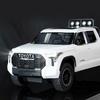 1:24 Scale Die-cast Metal Toyota Tundra Model Car - Red