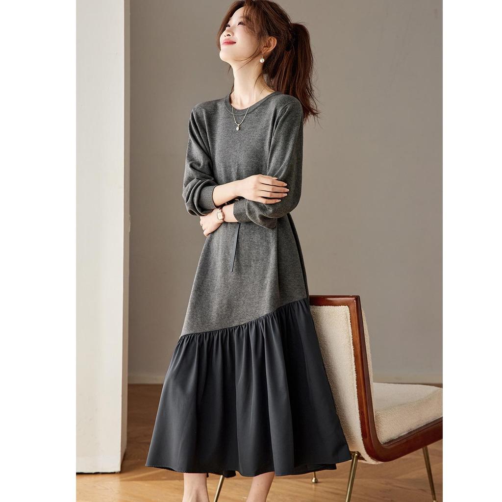 Chic French Patchwork Knit Dress for Women - Autumn/Winter 2025 Slimming Wool Base Layer with Tie-Up Detail