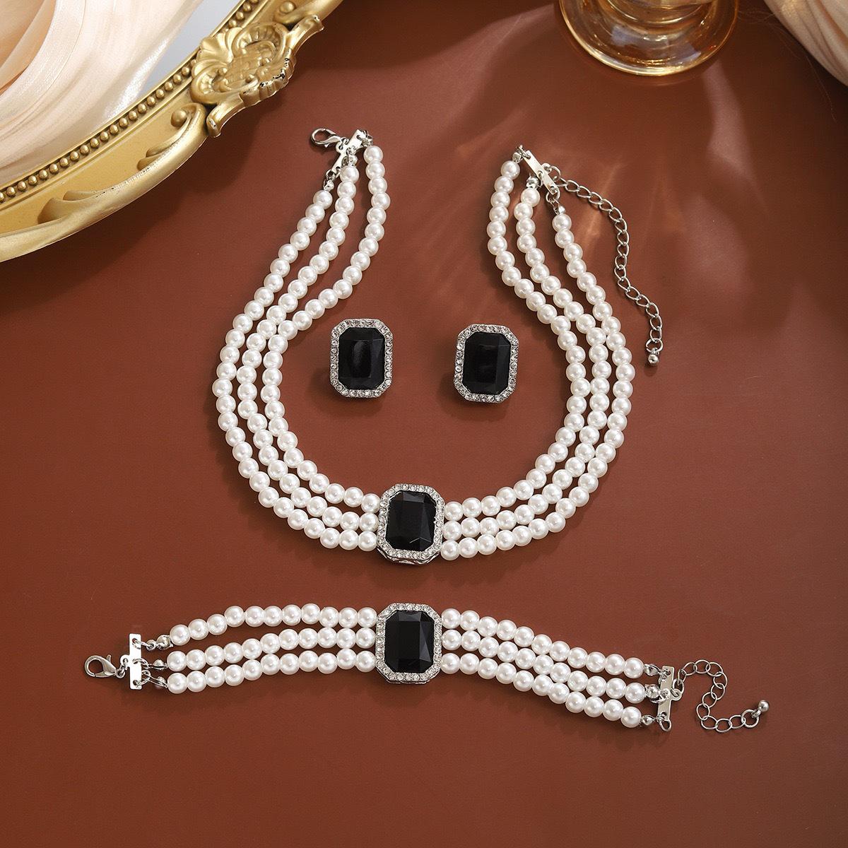 

Luxury Multi-Layer Pearl Choker Necklace, Bracelet & Stud Earrings Set for Women