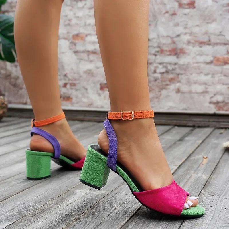 Fashion 2025 European and American colored plus size high-heeled sandals for women 2025 new round toe fashionable thick heel sandals