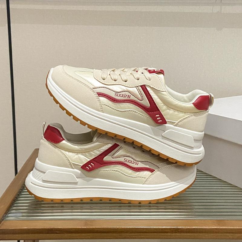 2025 little white shoes women's spring new Korean version ins female students' leisure sports versatile board shoes street shot K6905