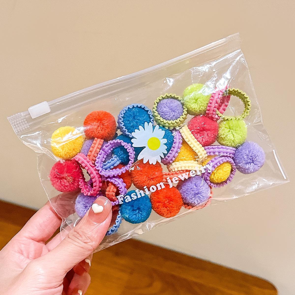 

Набор из 20 осенне-зимних плюшевых резинок для волос с помпонами и кружевом - Аксессуары для младенцев и детей, не повреждающие волосы, для маленьких хвостиков