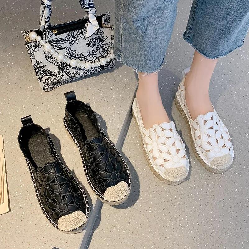 Fashion Women Flat Shoes 2025 Spring Retro Hollow Breathable Women Oxford Shoes Fahsion Platform Slip On Women Casual Espadrilles Shoes