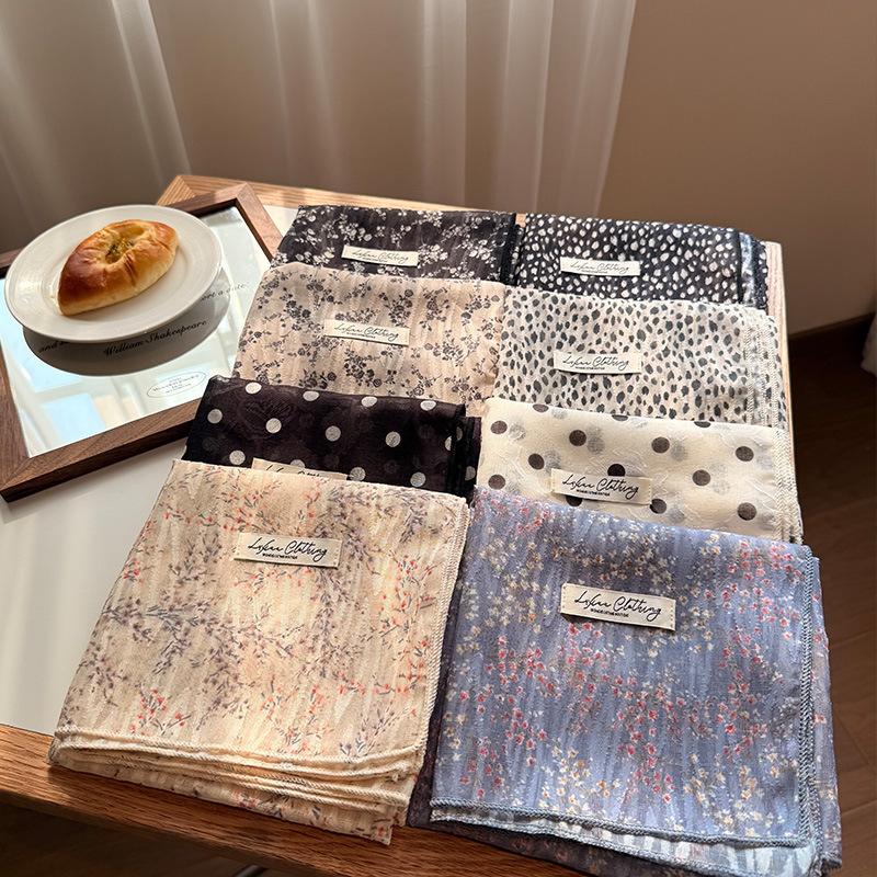 Einfarbiger doppelseitiger Muster Baumwolle und Leinen Hautfreundlicher quadratischer Schal Halspflege Retro Literarischer Schal Seidenschal Kopftuch Stirnband Damen