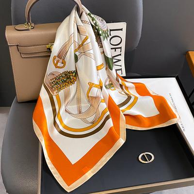 Nouveau Foulard Carré en Soie Coréenne Foulard Haut de Gamme avec Protection du Cou Tendance et Polyvalente Foulard Professionnel avec Foulard en Soie