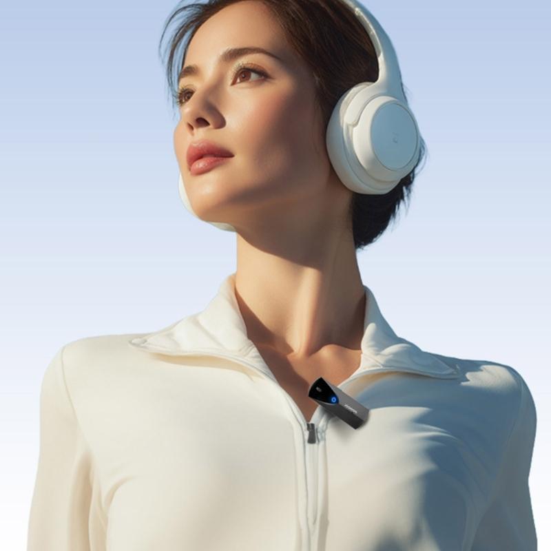 Bluetooth-compatible Wireless Adapter 3.5mm Portable Sound Adapter Low Latency Wireless Transmitter for Music Streaming