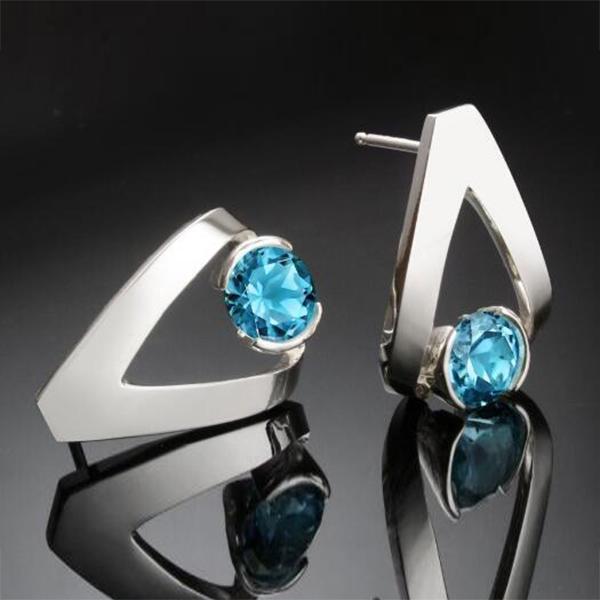 

Сережки з рубінами геометричної форми для жінок. Подарунки для дівчаток aqua синього кольору