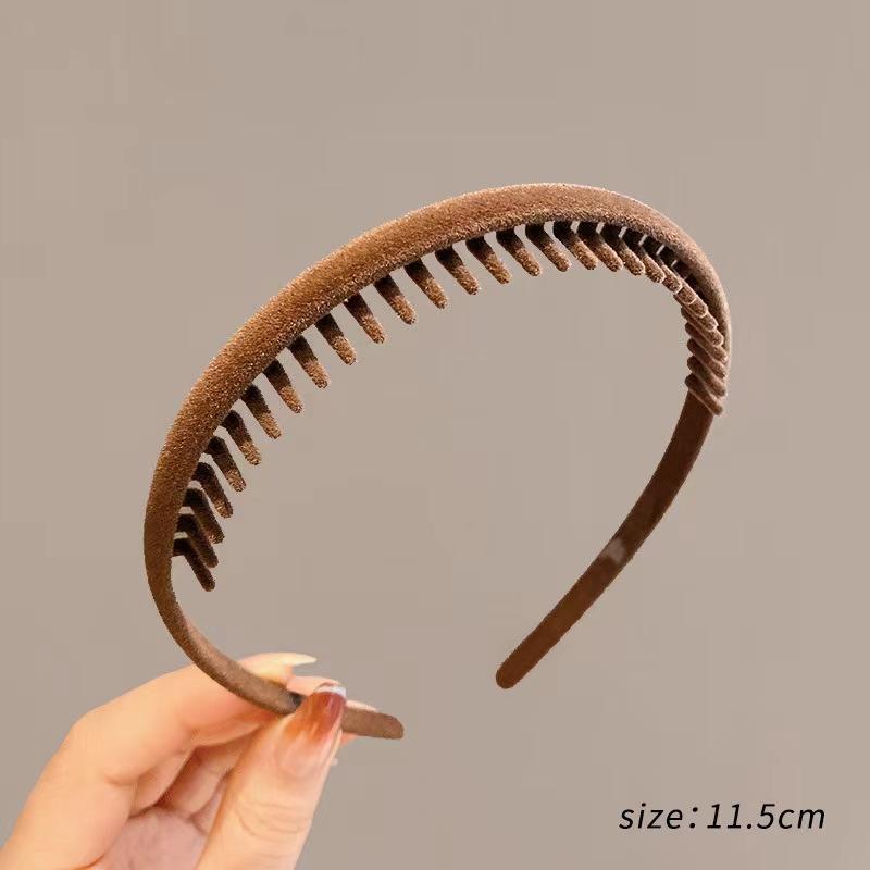 Simple Flocking Hair Band Women's Autumn And Winter Velvet Pressed Shampoo Headband Toothed Anti Slip Hairpins Headwear
