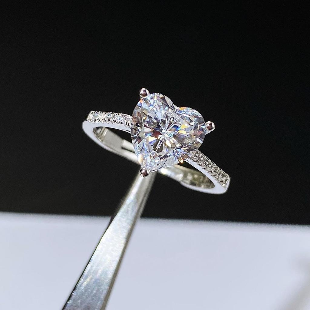 European and American S925 Sterling Silver Engagement Ring with High Carbon Diamond - Women's Heart Design