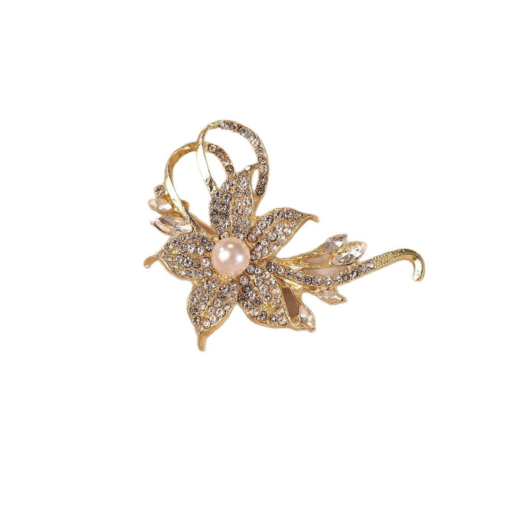 Flower Pearl Alloy Brooch, A Light Luxury High-end Pin Accessory, Pairs Well with Corsages for Clothing