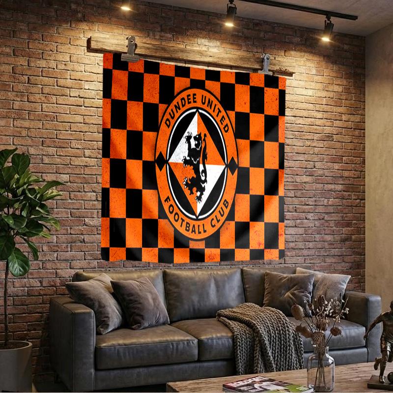 1PC Dundee United Crest Design Tapestry, Unique Design Tapestry, Wall Decor for Bedroom,Livingroom, Playroom,Heartwarming Fan Holiday Gifts