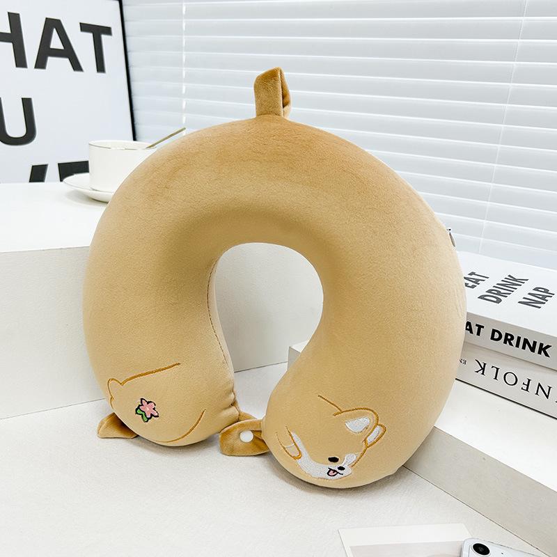 

Мультяшная дорожная подушка для шеи из пены с памятью U-образной формы для использования в самолете, автомобиле и студентами 28*30cm