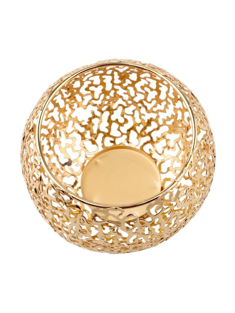 Warm Ambiance Decorative Candle Holders Gold Metal Candle Holders