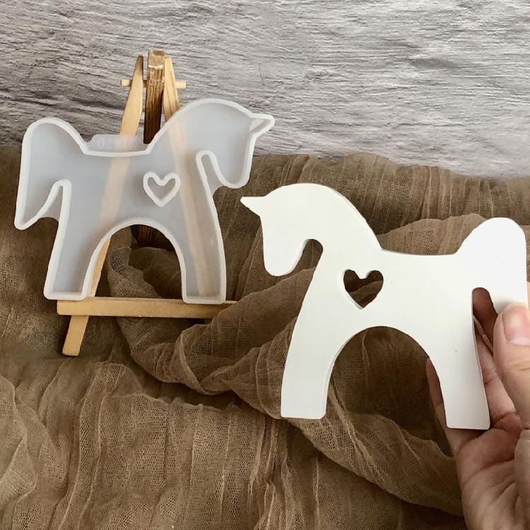 Sweet Mini Ponies Shape Silicone Mold Horse Hollowed Heart Figurine Mould For DIY Cement Statue And Resin Craft Projects