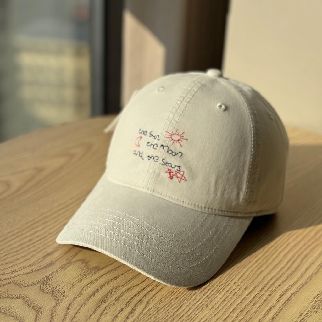 New style cute cartoon embroidered baseball cap for women, fresh and versatile, makes the face look smaller, provides sun protection, soft top