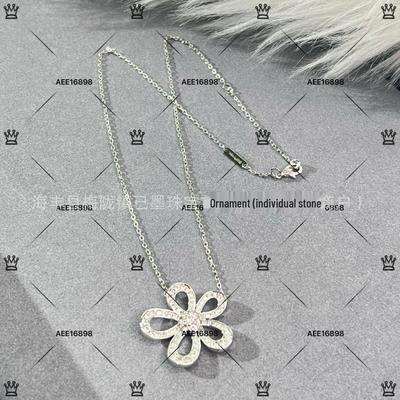 Elegant Sterling Silver Sunflower Necklace with Diamond Hollow Pendant and Clavicle Chain for Women