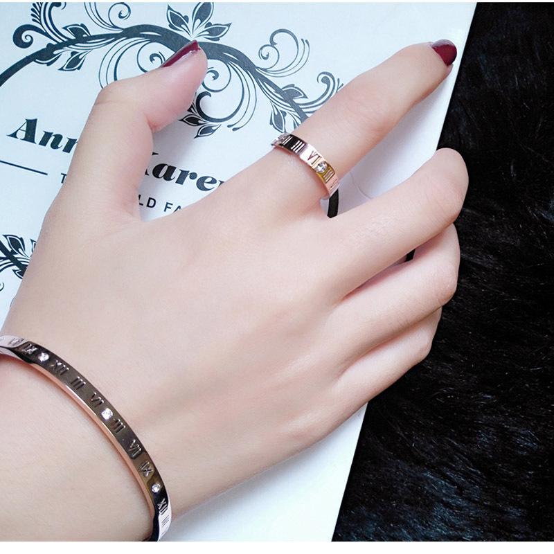 Korean Version of Fashion Temperament Retro Rose Gold Roman Numerals Diamond Ring Jewelry Women's