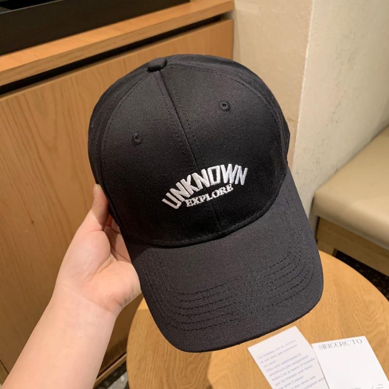 Simple letter embroidery baseball cap women's spring summer casual versatile retro red face cap