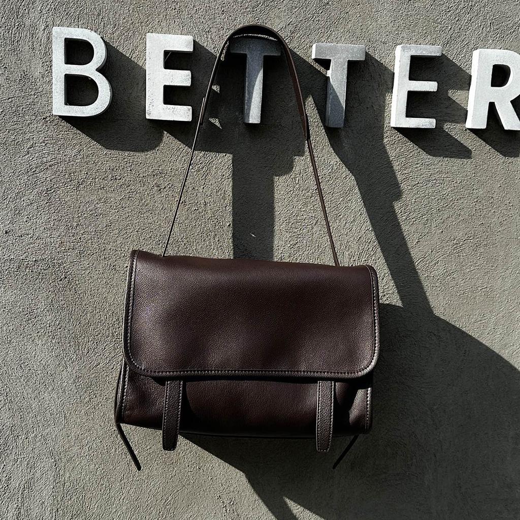 Large Capacity Women's New Messenger Bag, Light Luxury Commuting Retro Top Layer Cowhide Single Shoulder Crossbody Leather Women's Bag
