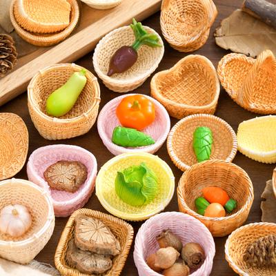 1pcs Cute Dollhouse Simulated Resin Rattan Frame Hand-woven Fruit Vegetable Food Storage Doll Bamboo Basket